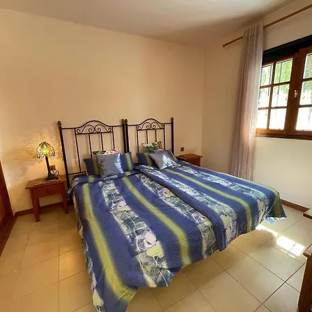 The White Dragos With Ocean View - Ac -inttv - Pool Apartment Tias
