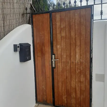 The White Dragos With Ac Ocean View Apartment Tias