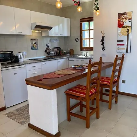 Apartment The White Dragos With Ocean View Tias